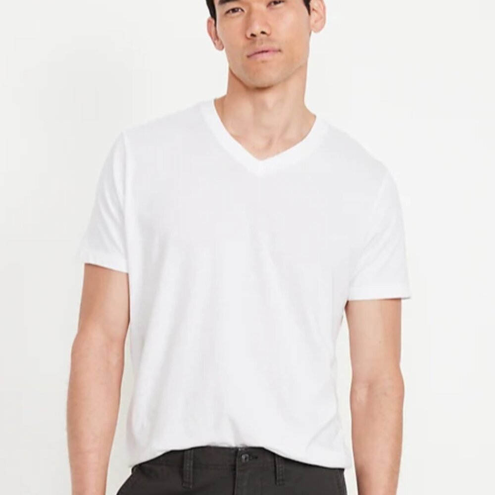 Old Navy soft washed short sleeve v-neck tee size medium